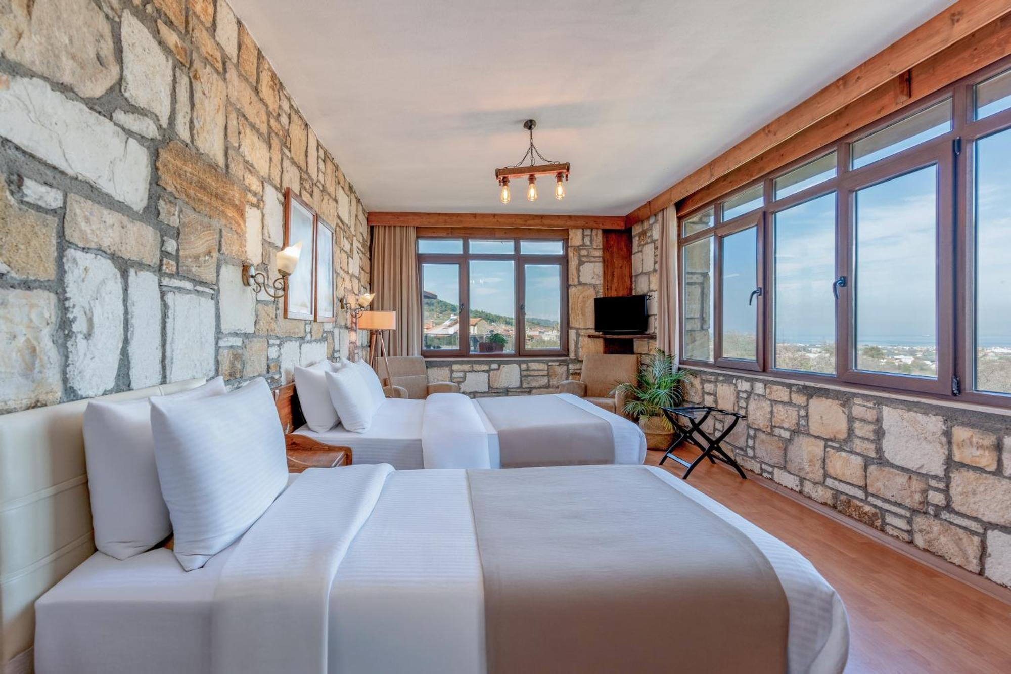 Hotel Kozbeyli Konagi Yenifoca Exteriér fotografie
